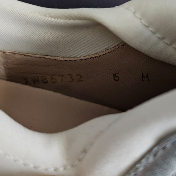 Stuart Weitzman Women's White Silver Slip-On Sneaker Size 6M - Picture 8 of 12